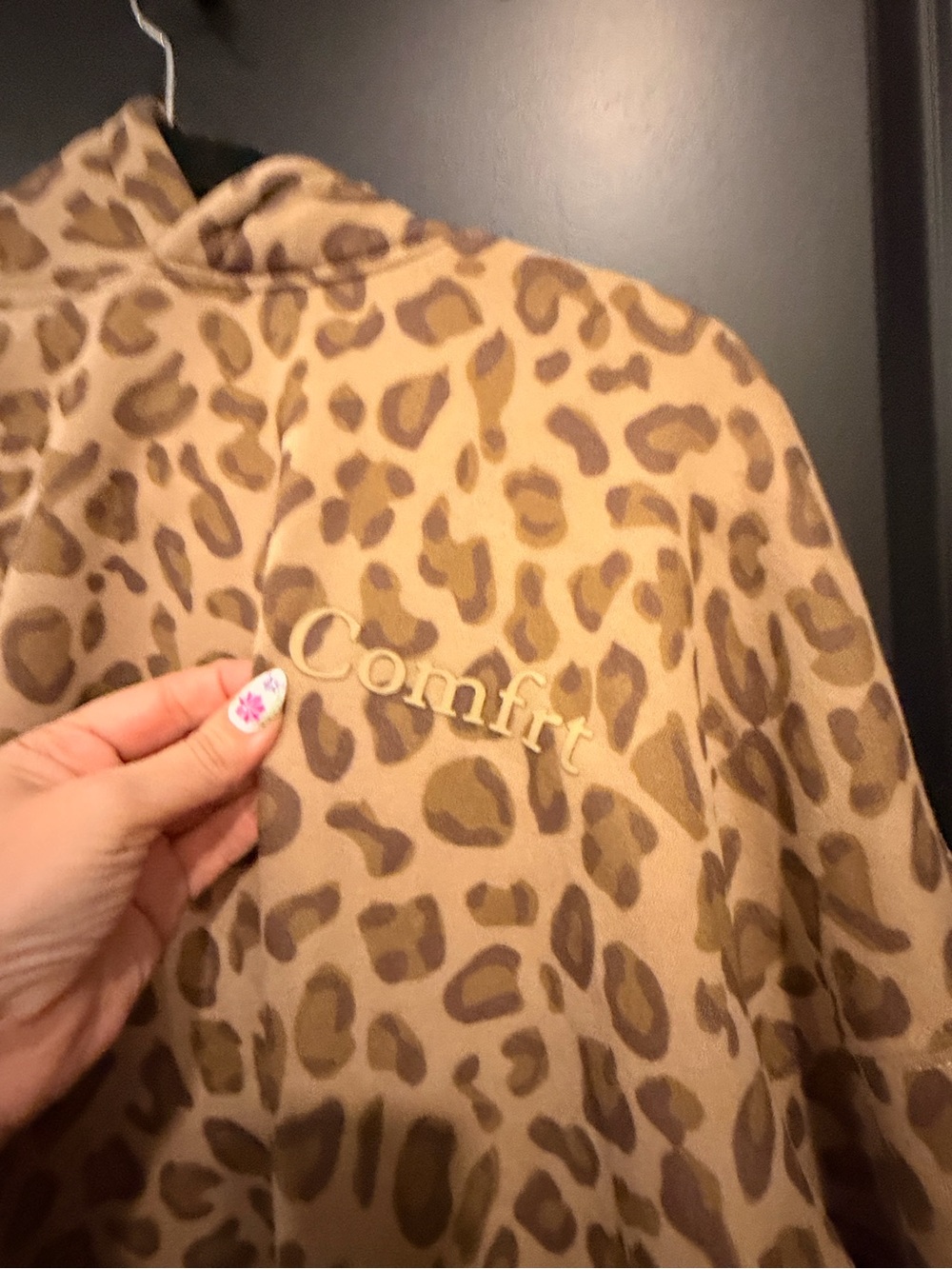 Leopard Print Pullover Hoodie - Tan/Brown - Picture 2 of 3